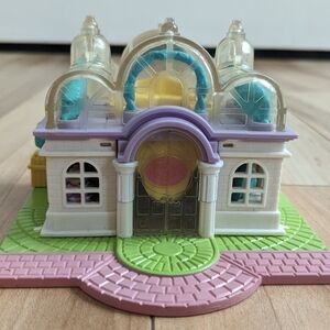 Vintage Polly Pocket 1994 Bridal Salon, incomplete